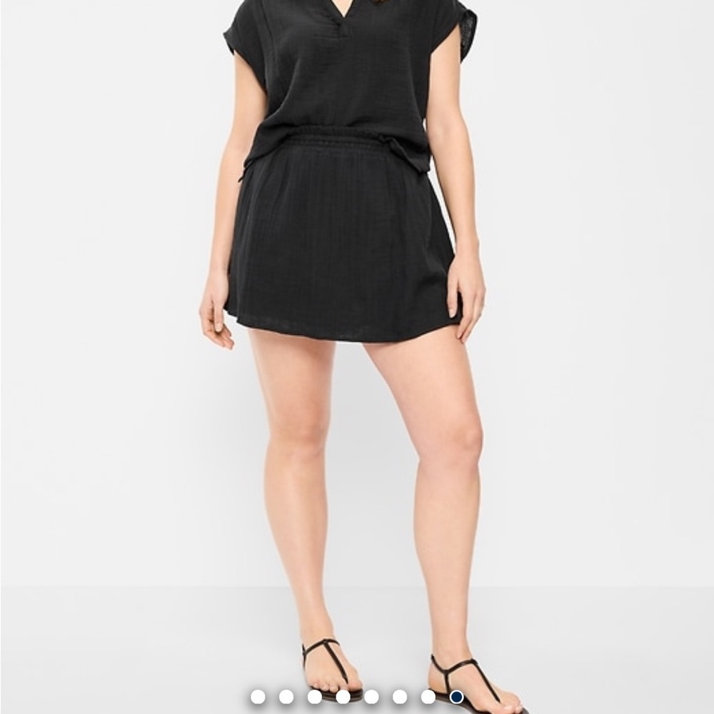 Old Navy Crinkle Gauze Ruffle Waist Mini Skort